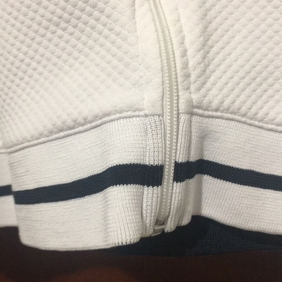 White and black long sleeve Jacket - Picture 8 of 11
